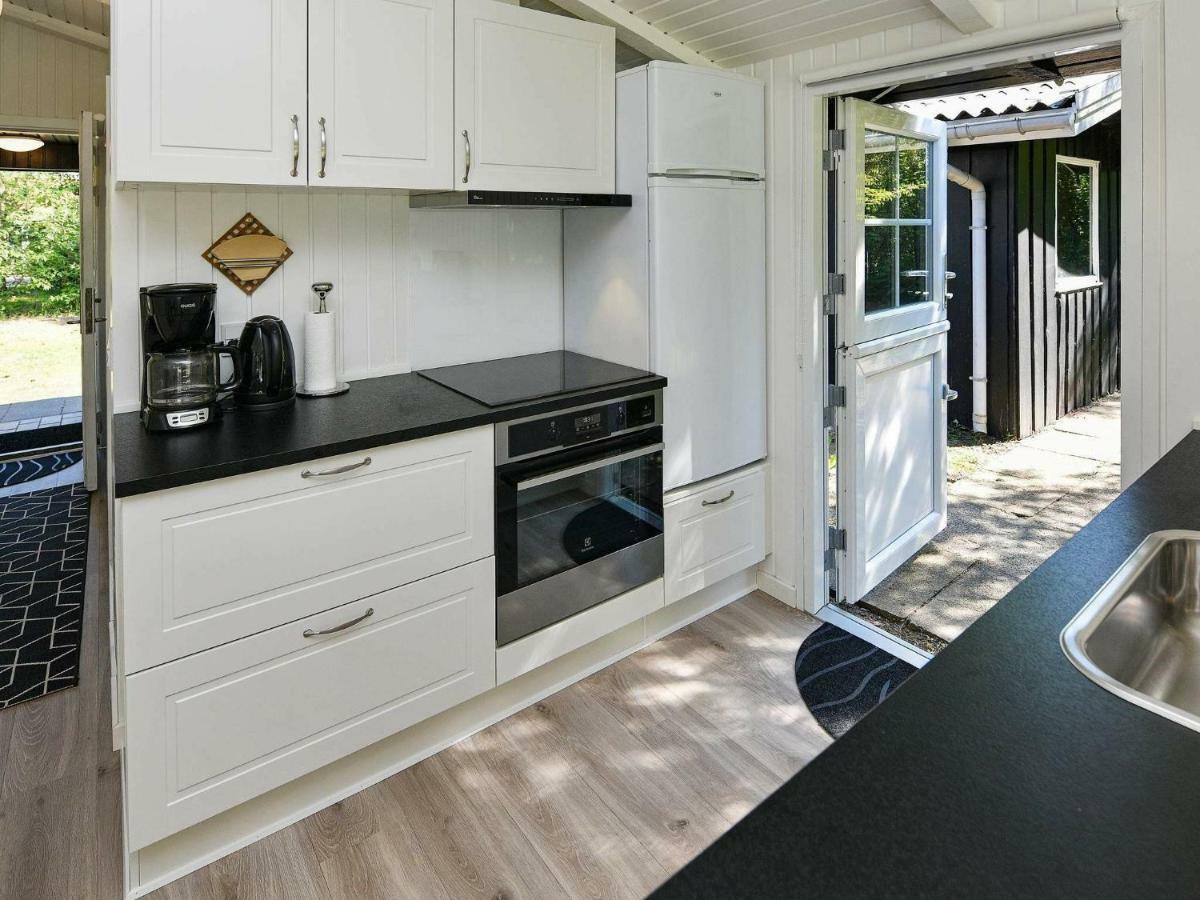 5 Person Holiday Home In Oksb L Dyreby エクステリア 写真
